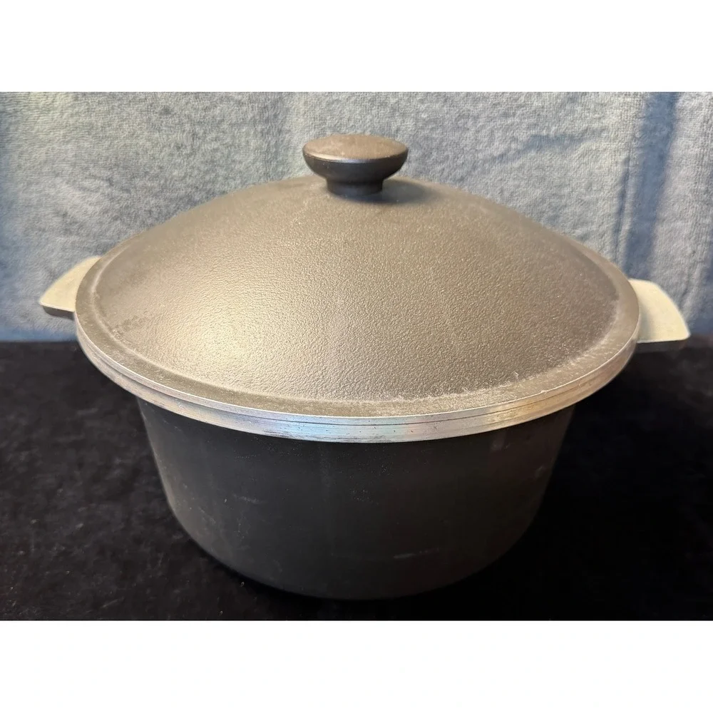 Vintage Regal Cast Aluminum Dutch Oven Pot with Lid Silver Grey Round Stockpot